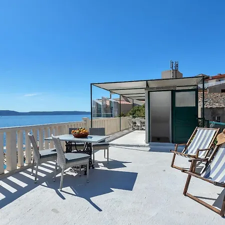 Dado A4 Appartement *